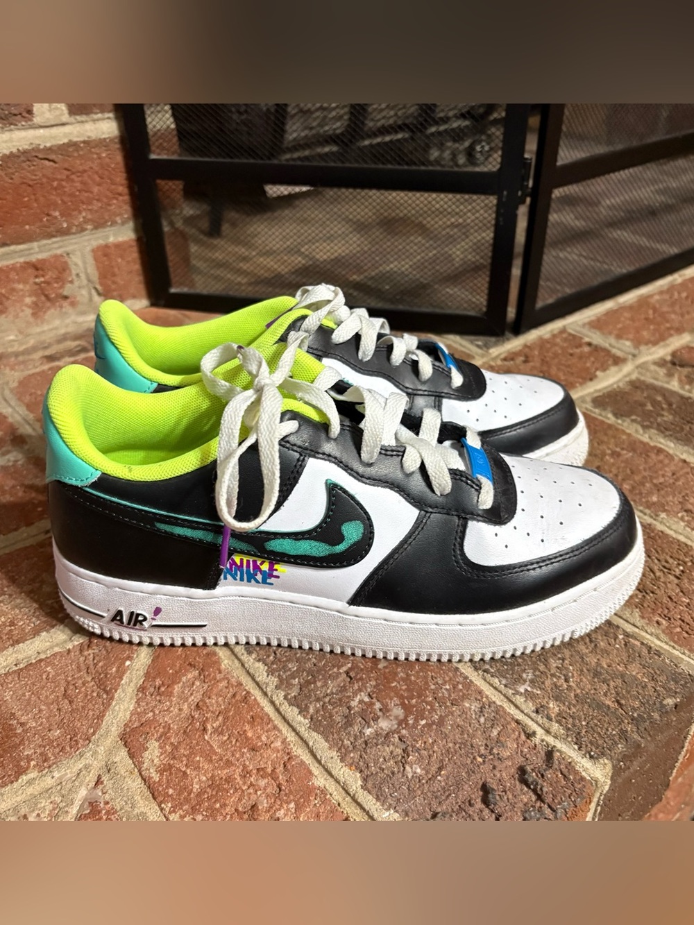Nike Air Force 1 Low Neon Multicolor Sneakers Youth Size 7Y streetwear sporty